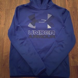 ✨Under Armour Fleece Sweatshirt✨